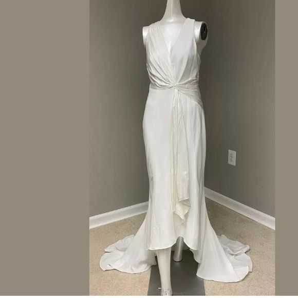 NWT CINQ A SEPT Iris gown Sz 00 $795 - Picture 5 of 7